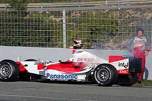 Ryan Briscoe, Toyota TF106 (V8)