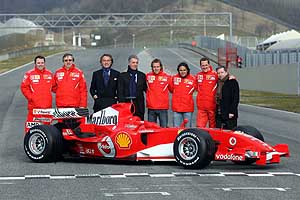 Aldo Costa, Paolo Martinelli, Luca di Montezemolo, Piero Ferrari, Luca Badoer, Felipe Massa, Michael Schumacher, Jean Todt, Ferrari 248 F1
