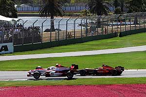 Anthony Davidson (Super Aguri-Honda), Adrian Sutil (Spyker-Ferrari)