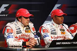 Fernando Alonso, Lewis Hamilton